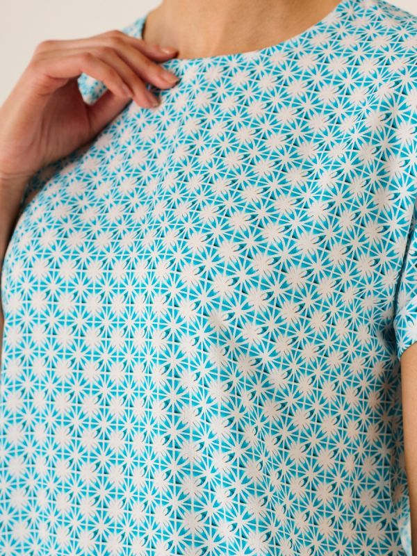 Danni Printed Woven Top In Blue Print