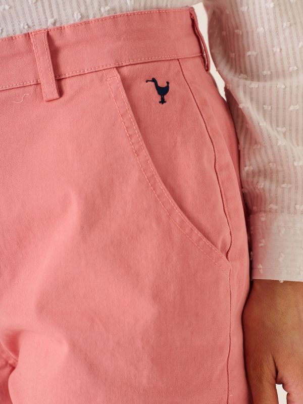 Rossy Ladies Chino Shorts In Dusty Pink 