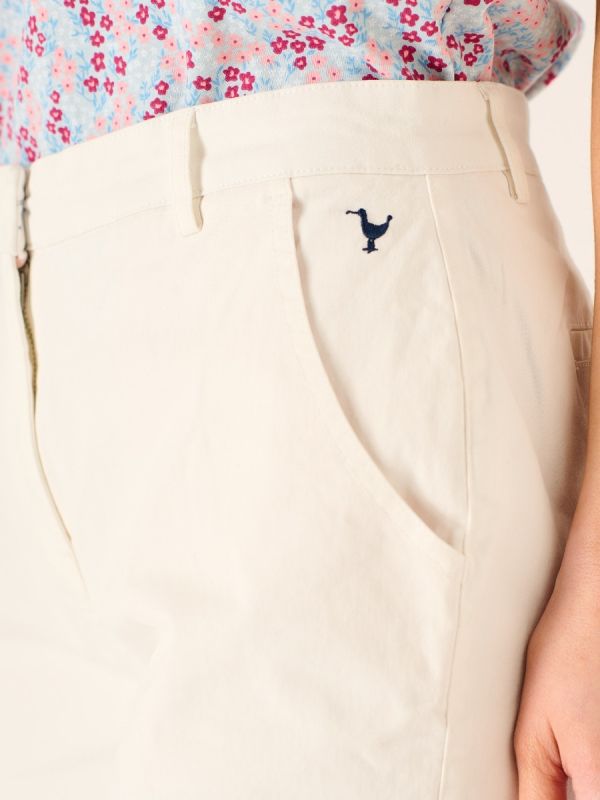 Rossy Ladies Chino Shorts In White 
