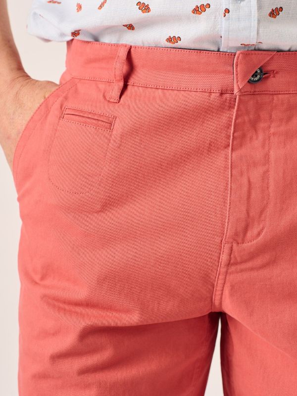Lifestyle Chino Shorts In Dusty Cedar - Sandey
