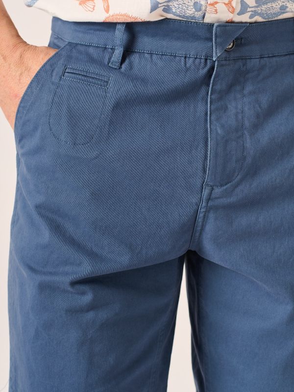 Lifestyle Chino Shorts In Mykonos Blue - Sandey