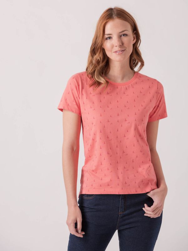 Sanvitalia Pink Boat Print Design T-Shirt