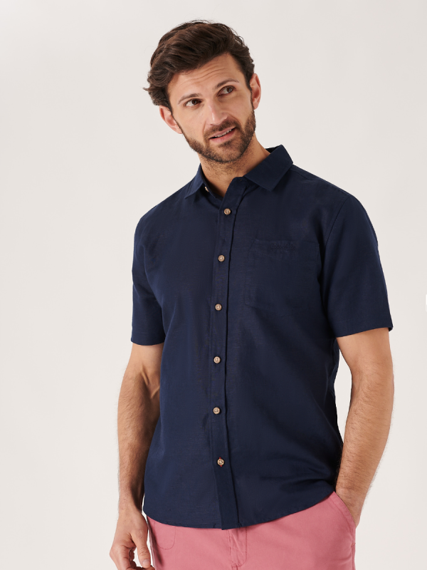navy, navy shirt, shirt, short sleeve shirt, chest pocket, button up, dark navy, wooden buttons,